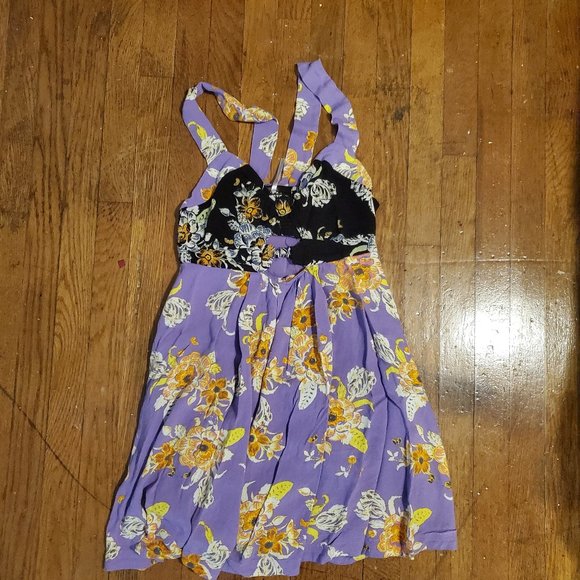 Free People - Picture 1 of 2